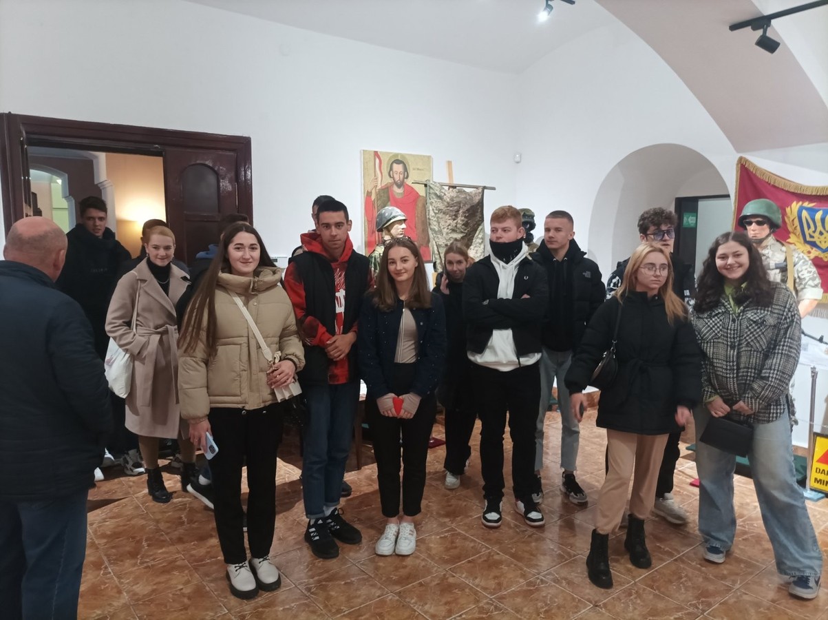 Ти - лідер, якщо твої дії надихають інших! - Фото №1 Ти - лідер, якщо твої дії надихають інших! - Фото №1