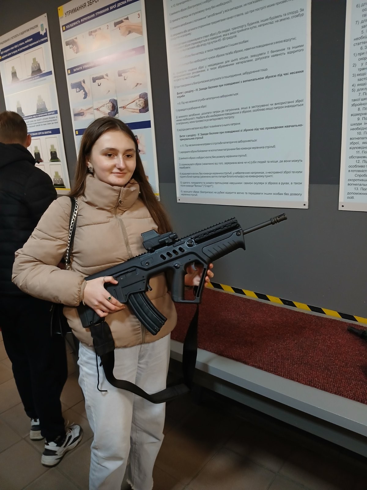 Служити  Закону і Україні - це почесно! 👮‍♂️ - Фото №3