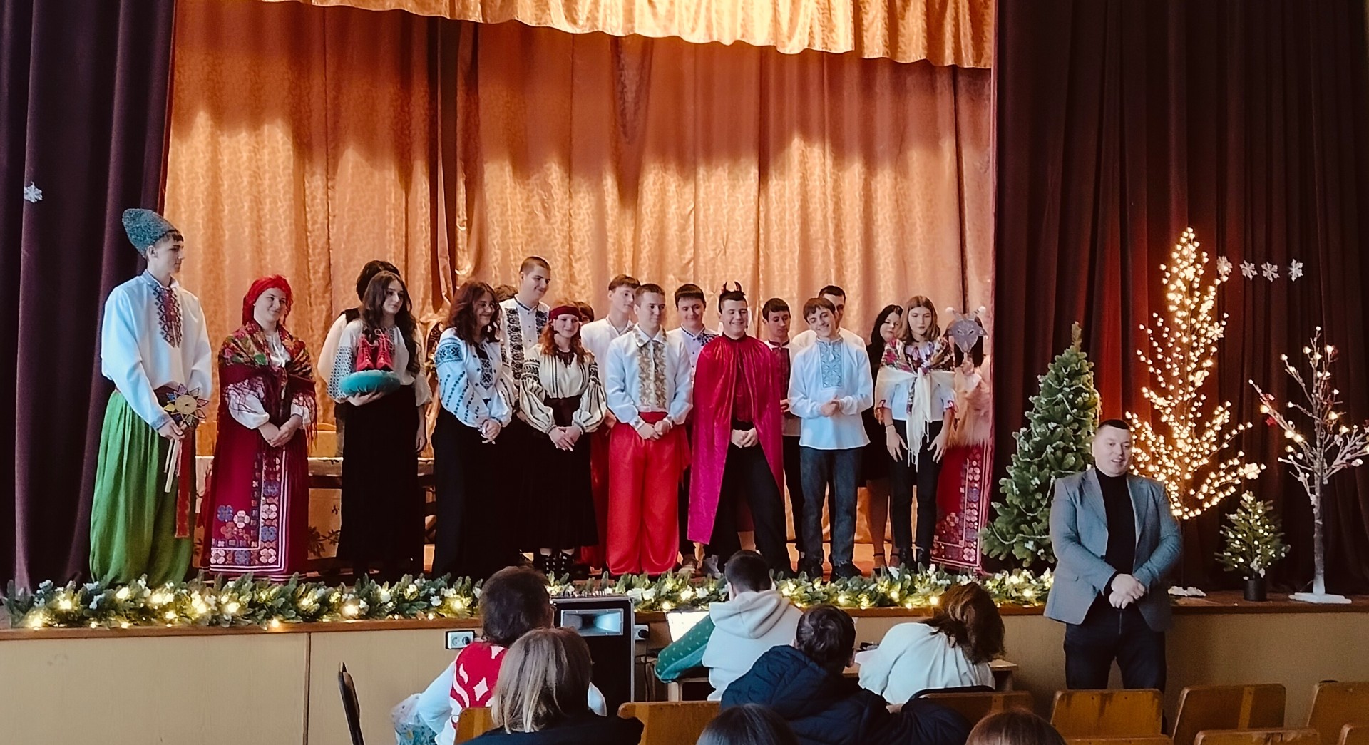 Різдво - час, коли світ найближче до неба! 🌟 - Фото №15