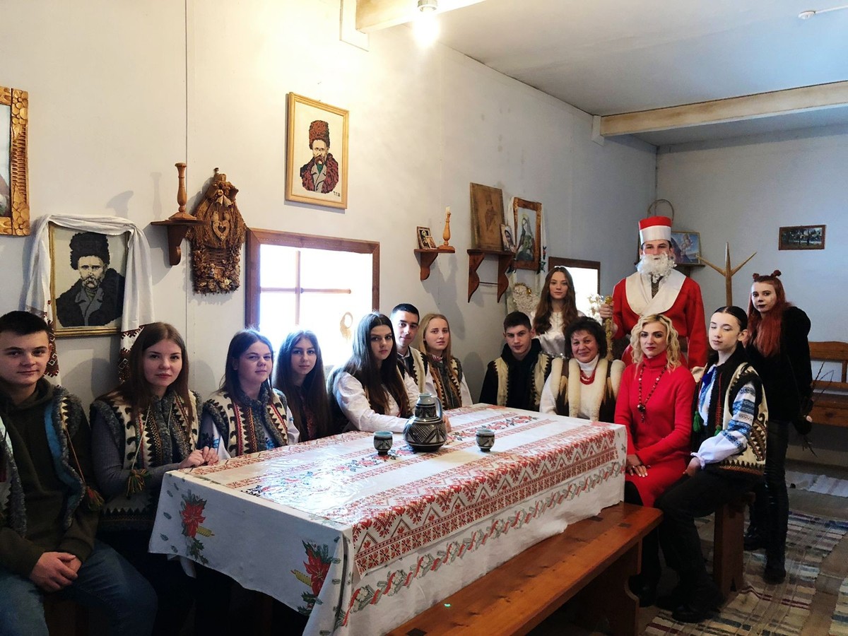 Молись за солдатів, Святий Миколаю! Молись за солдатів, Святий Миколаю!
