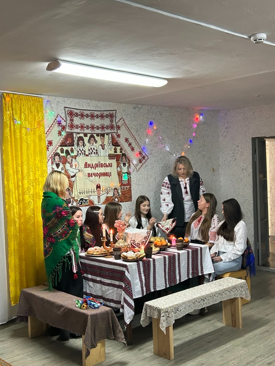 Андріївські вечорниці — чарівний дотик до українських традицій! Андріївські вечорниці — чарівний дотик до українських традицій!