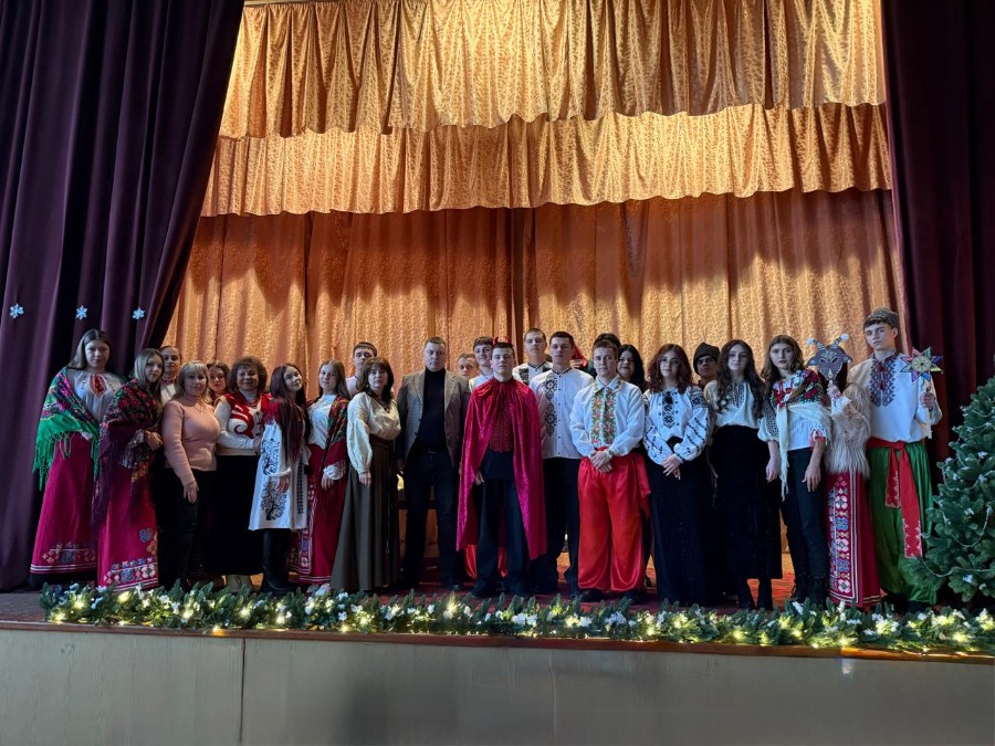 Різдво - час, коли світ найближче до неба! 🌟