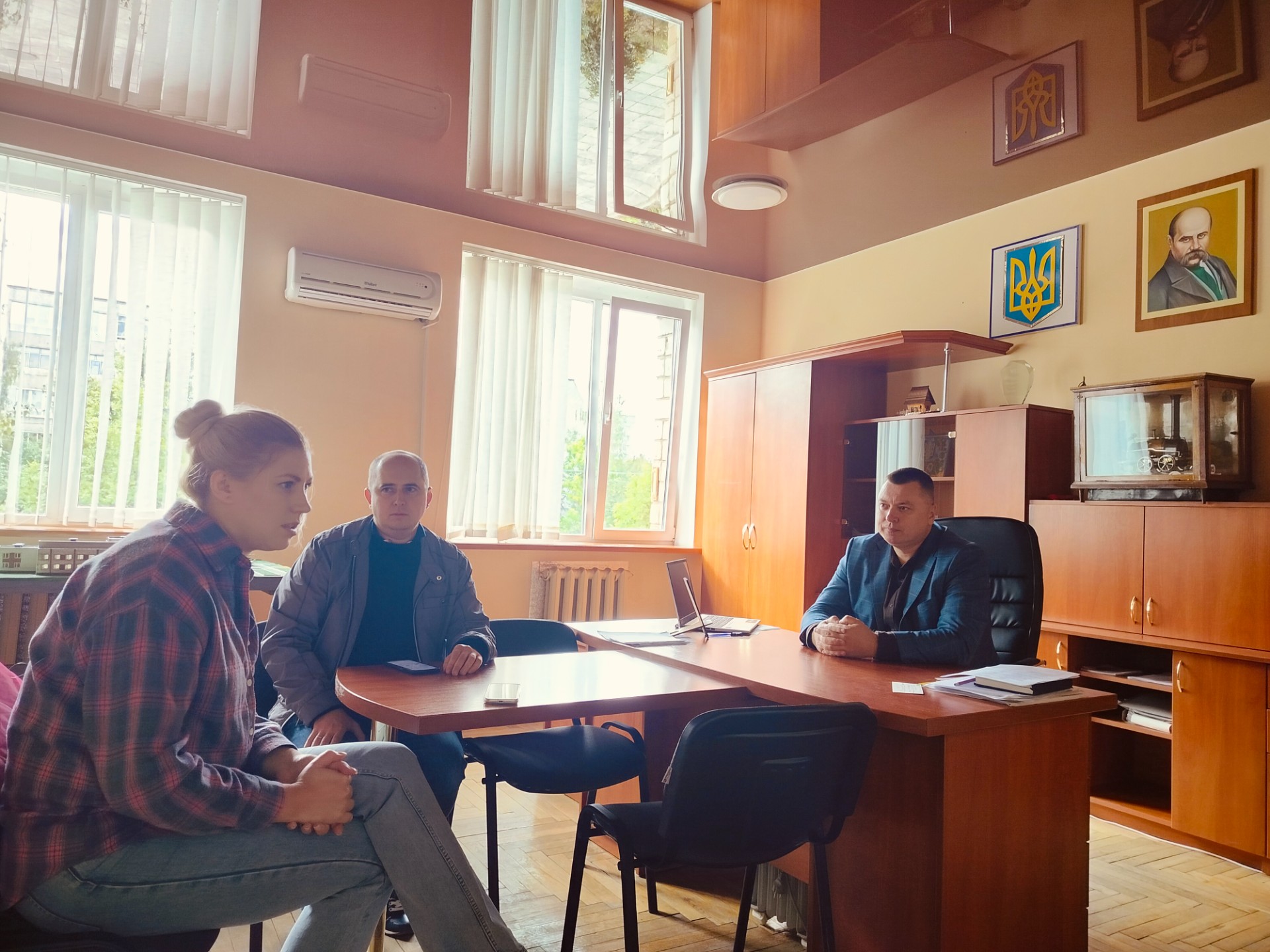 Тісна співпраця - реальні можливості